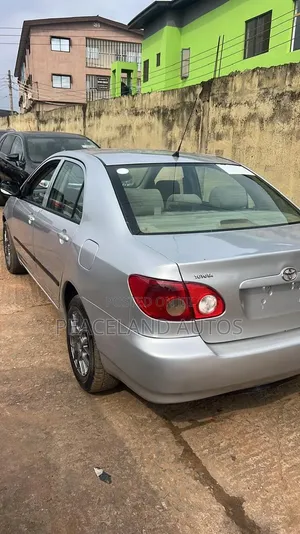 Toyota Corolla 2005 Silver