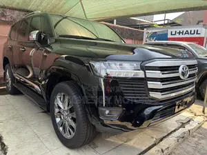 Toyota Land Cruiser 2024 Black