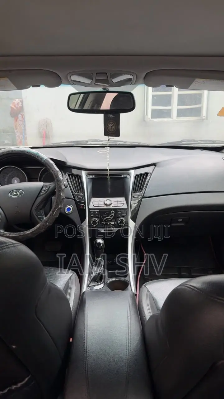 Hyundai Sonata 2012 White