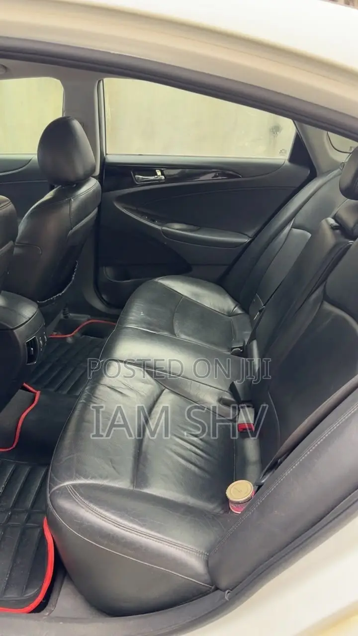 Hyundai Sonata 2012 White
