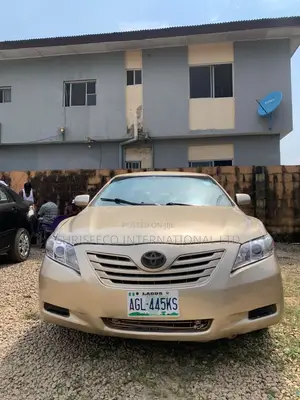 Toyota Camry 2008 Gold