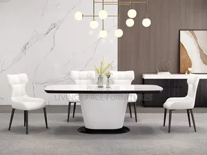 Modern 6-Seaters Dining Set