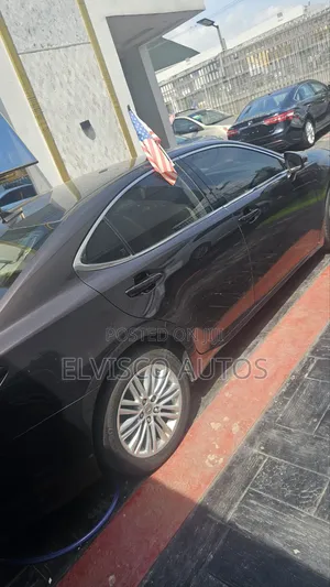 Lexus ES 2013 Brown