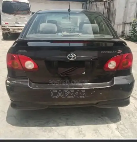 Toyota Corolla 2004 Black