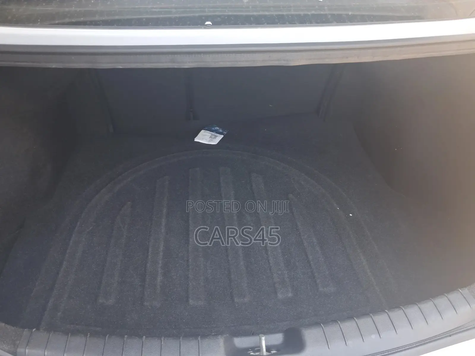 Hyundai Elantra 2017 Silver