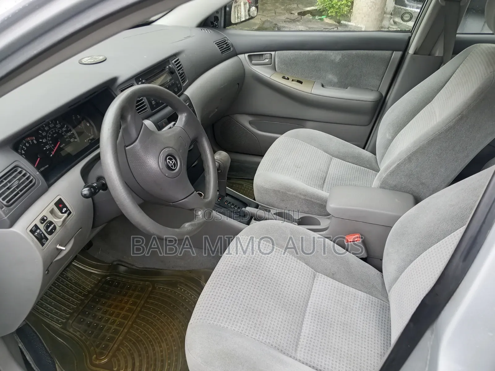 Toyota Corolla CE 2005 Silver