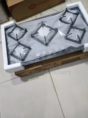 Polystar 5-Burner Gas Hob for Modern Kitchen Cooking