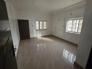 6bdrm Duplex in Kings Park Estate, Central Business District for rent