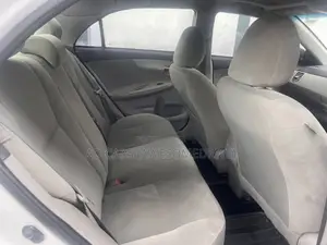 Toyota Corolla 2013 White