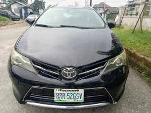 Toyota Auris 2013 Black