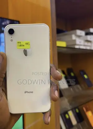 Apple iPhone XR 128 GB White