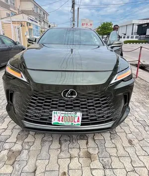 Lexus RX 2025