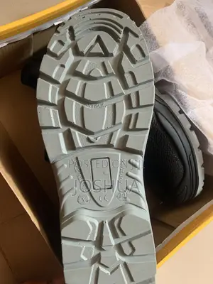 Brand New Black Safety Boots for Sale
