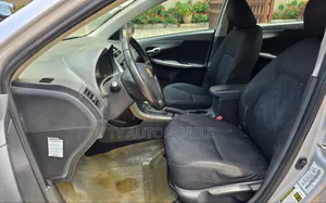 Toyota Corolla 2009 Silver
