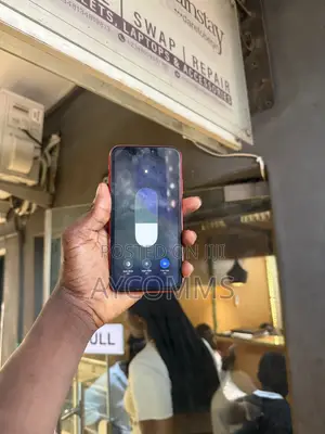 Apple iPhone 11 64 GB Red