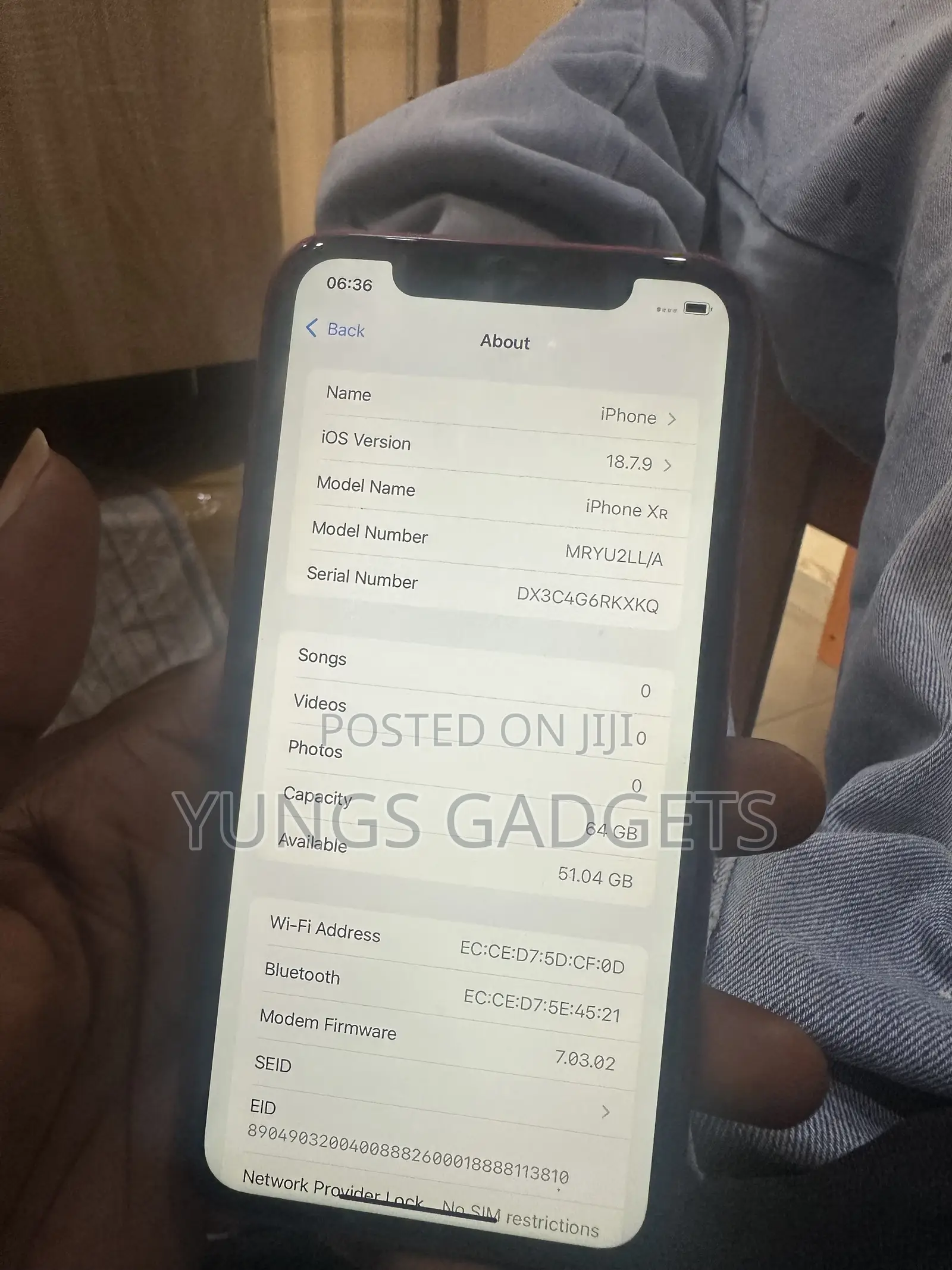 Apple iPhone XR 64 GB Red
