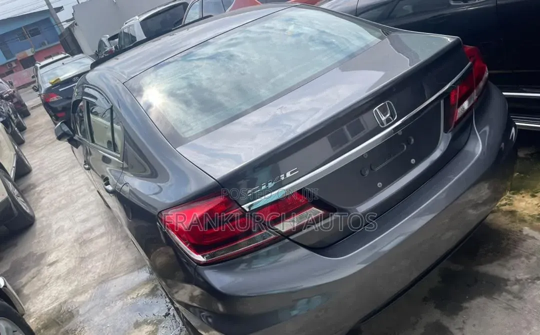 Honda Civic 2012 Gray