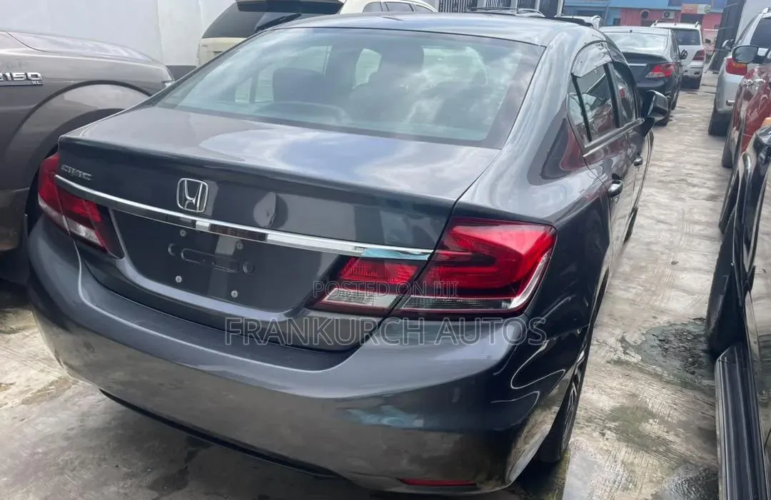 Honda Civic 2012 Gray