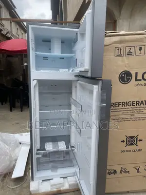 LG 287L Contemporary Home Fridge