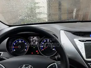 Hyundai Elantra Limited 2012 Gray