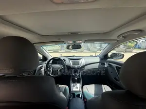 Hyundai Elantra Limited 2012 Gray