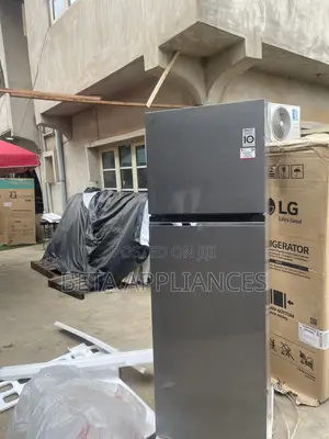 LG 287L Kitchen Essential Refrigerator