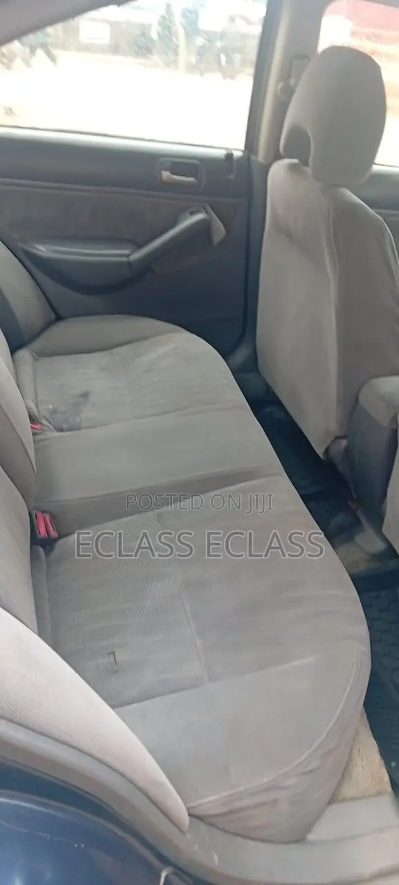 Honda Civic 2005 Blue
