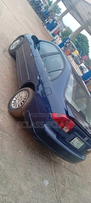 Honda Civic 2005 Blue