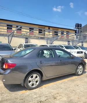 Toyota Corolla 2009 Gray