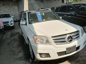 Mercedes-Benz GLK-Class 350 4MATIC 2012 White