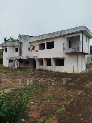 12bdrm Duplex in Independence Layout for rent