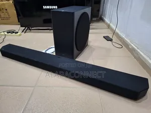Flagship Samsung Q-Series Soundbar Q900A With Its Wireless Subwoofer