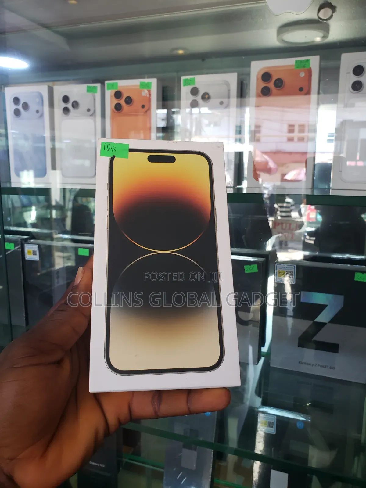 New Apple iPhone 14 Pro Max 128 GB Gold