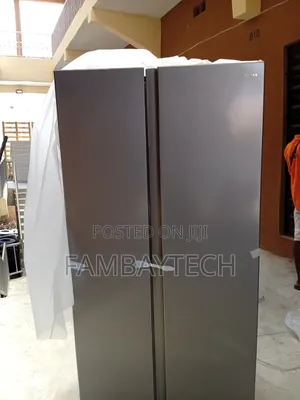 Hisense Side-by-Side Fridge Freezer 518L