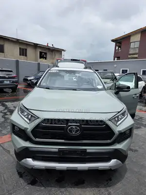 Toyota RAV4 Adventure AWD 2020 Green
