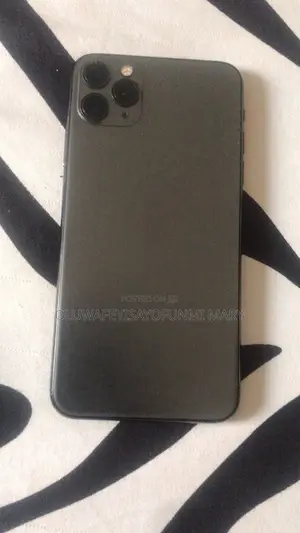 Apple iPhone 11 Pro Max 64 GB Black