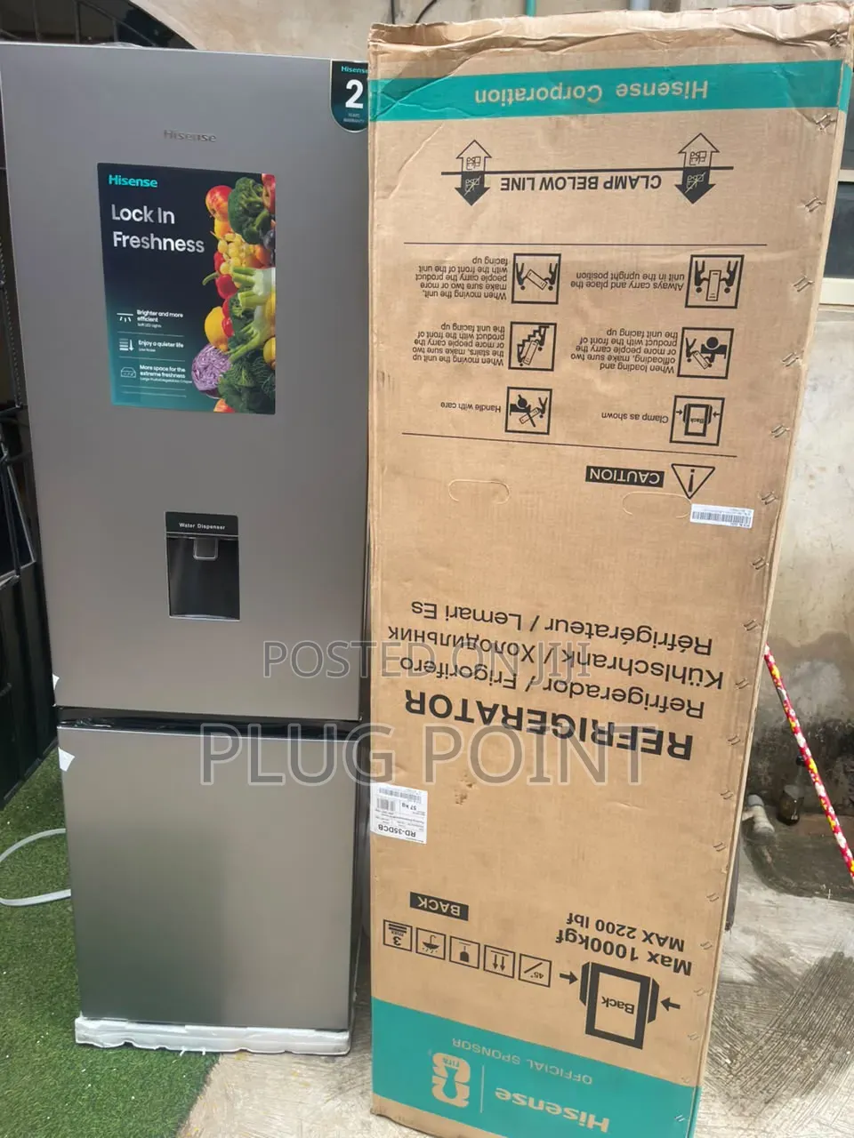 Hisense 35DCB Modern Bottom Freezer Fridge