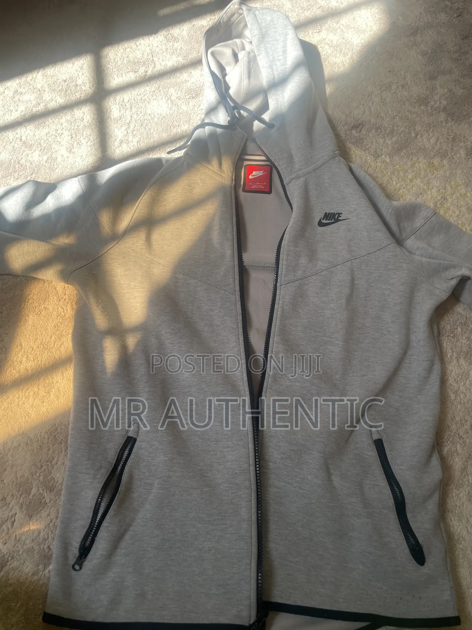 Original Nike Tech