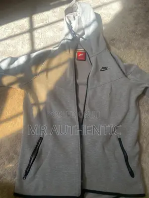 Original Nike Tech