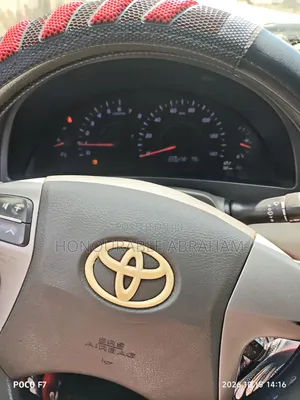 Toyota Camry 2010 Silver