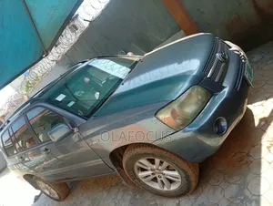 Toyota Highlander Hybrid 2006 Blue