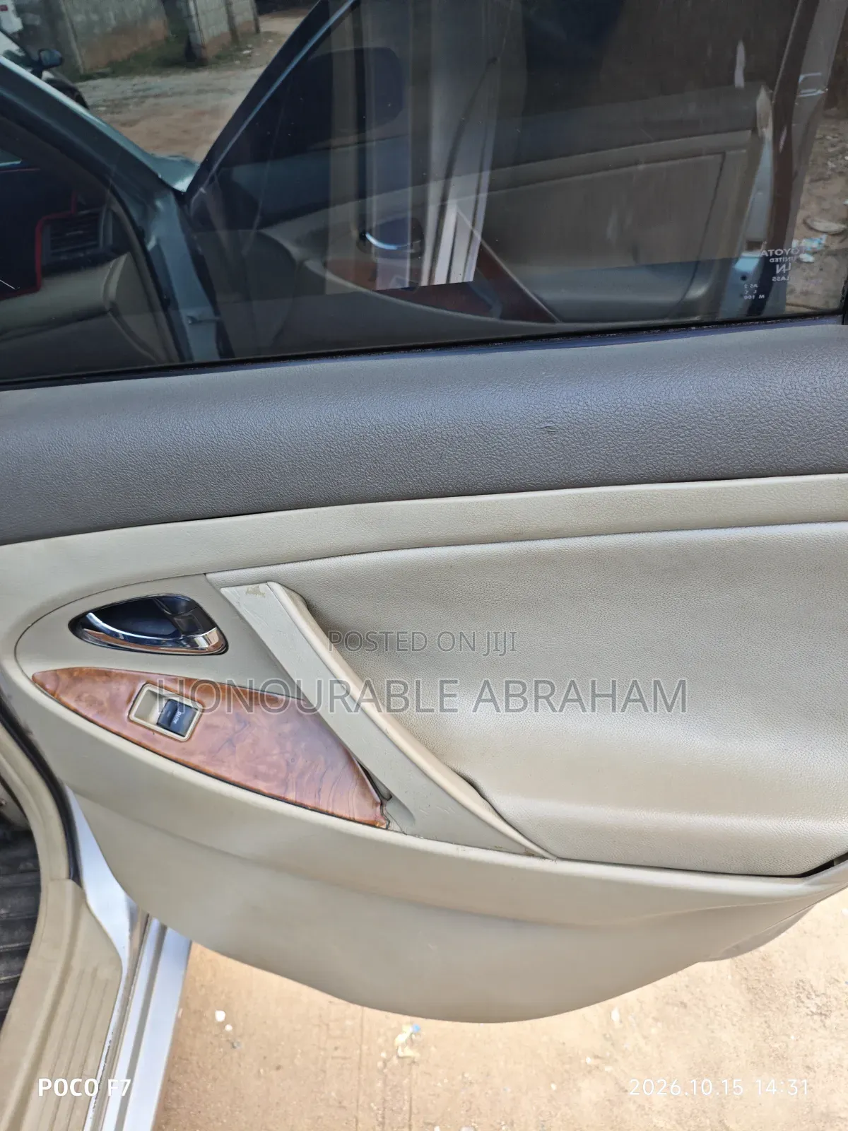 Toyota Camry 2010 Silver