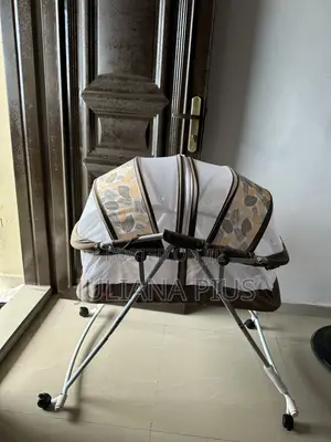 Fortune Baby Bassinet