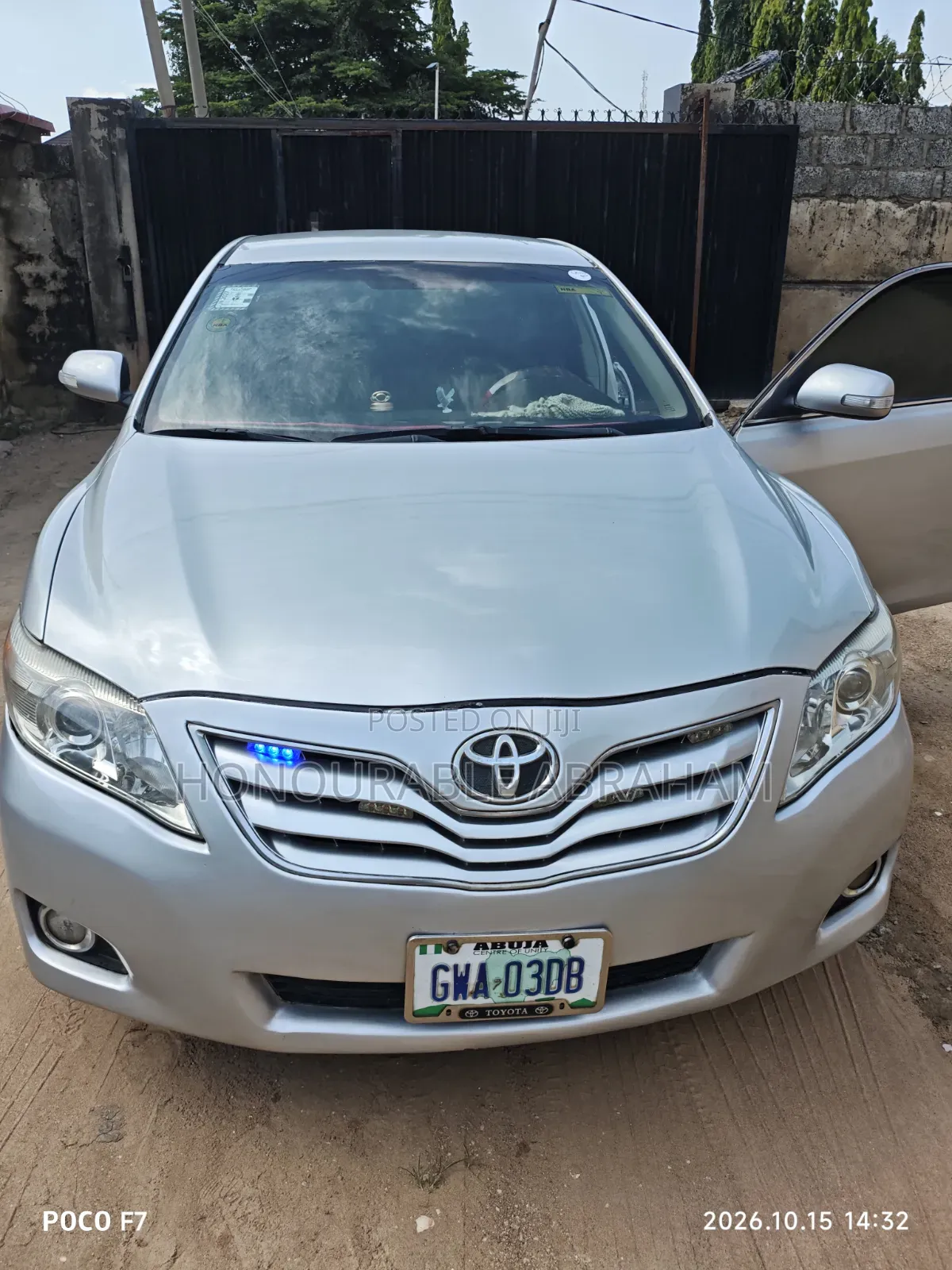 Toyota Camry 2010 Silver