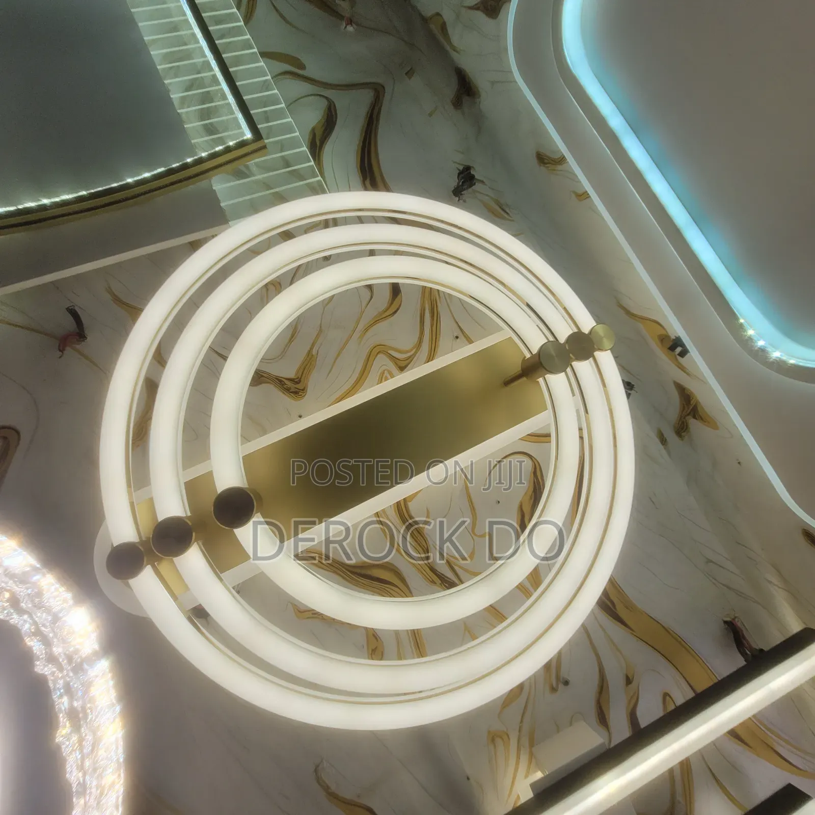 Modern Acrylic Ceiling Chandelier