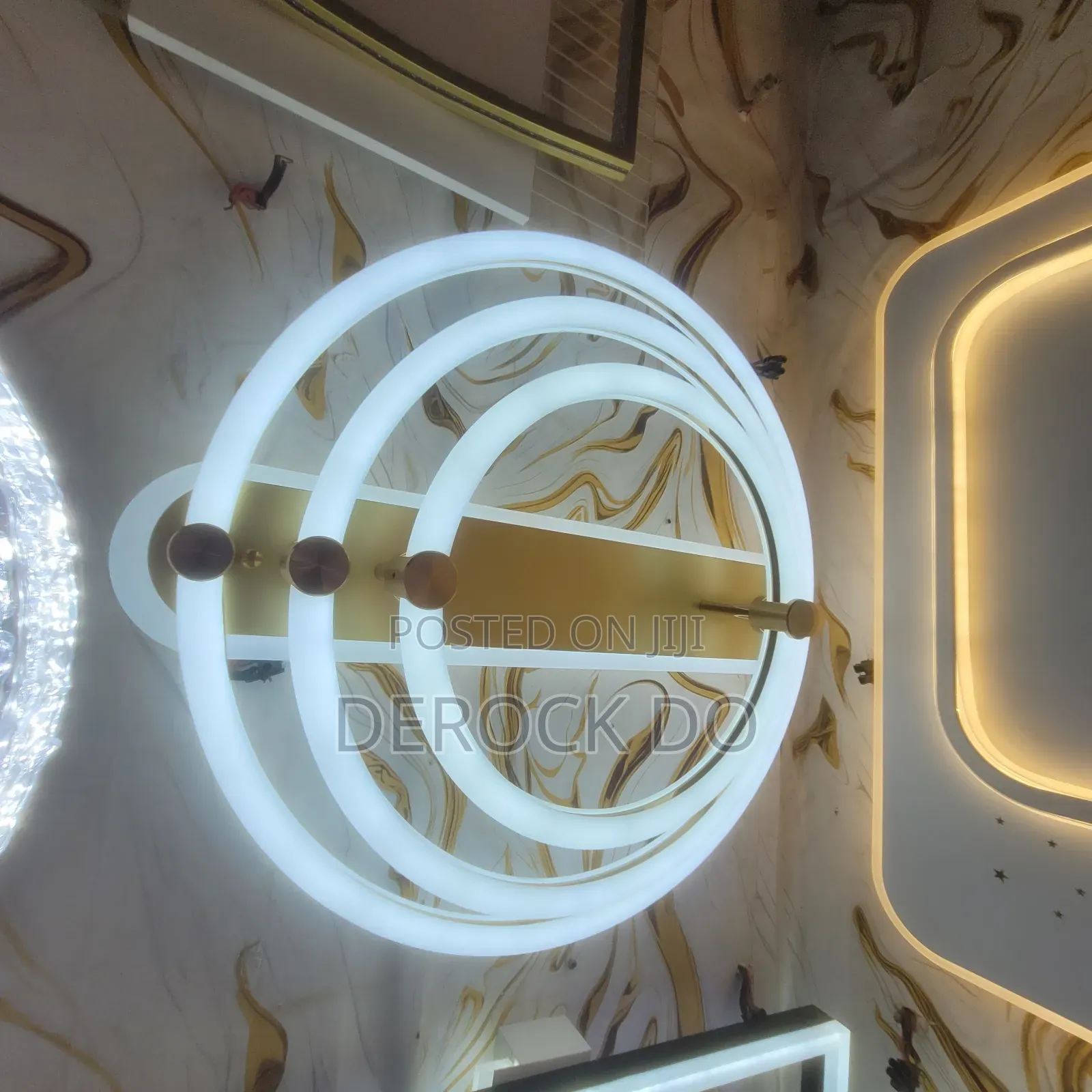 Modern Acrylic Ceiling Chandelier