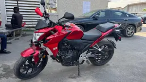 Honda CB 2014 Red