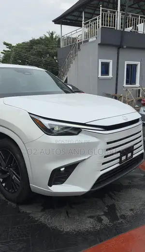 Lexus TX 2024 White