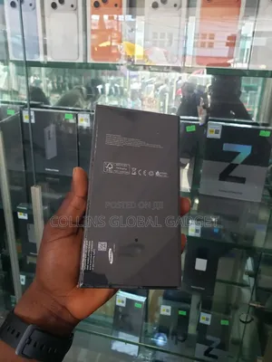 New Samsung Galaxy S21 Ultra 5G 128 GB Black