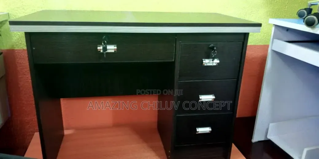 Modern Executive Office Desk With Side Drawers